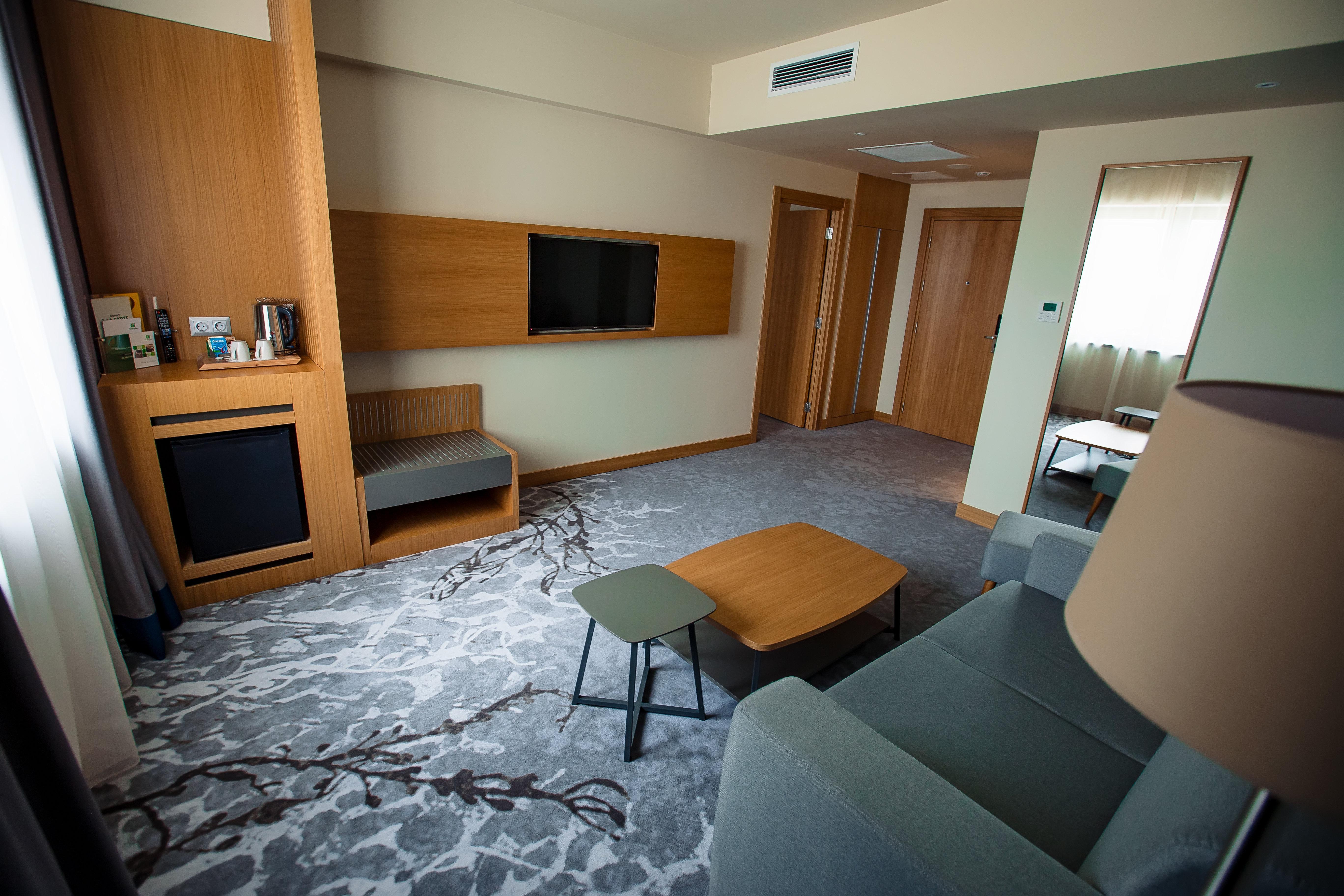 Holiday Inn - Aktau - Seaside By Ihg Екстер'єр фото