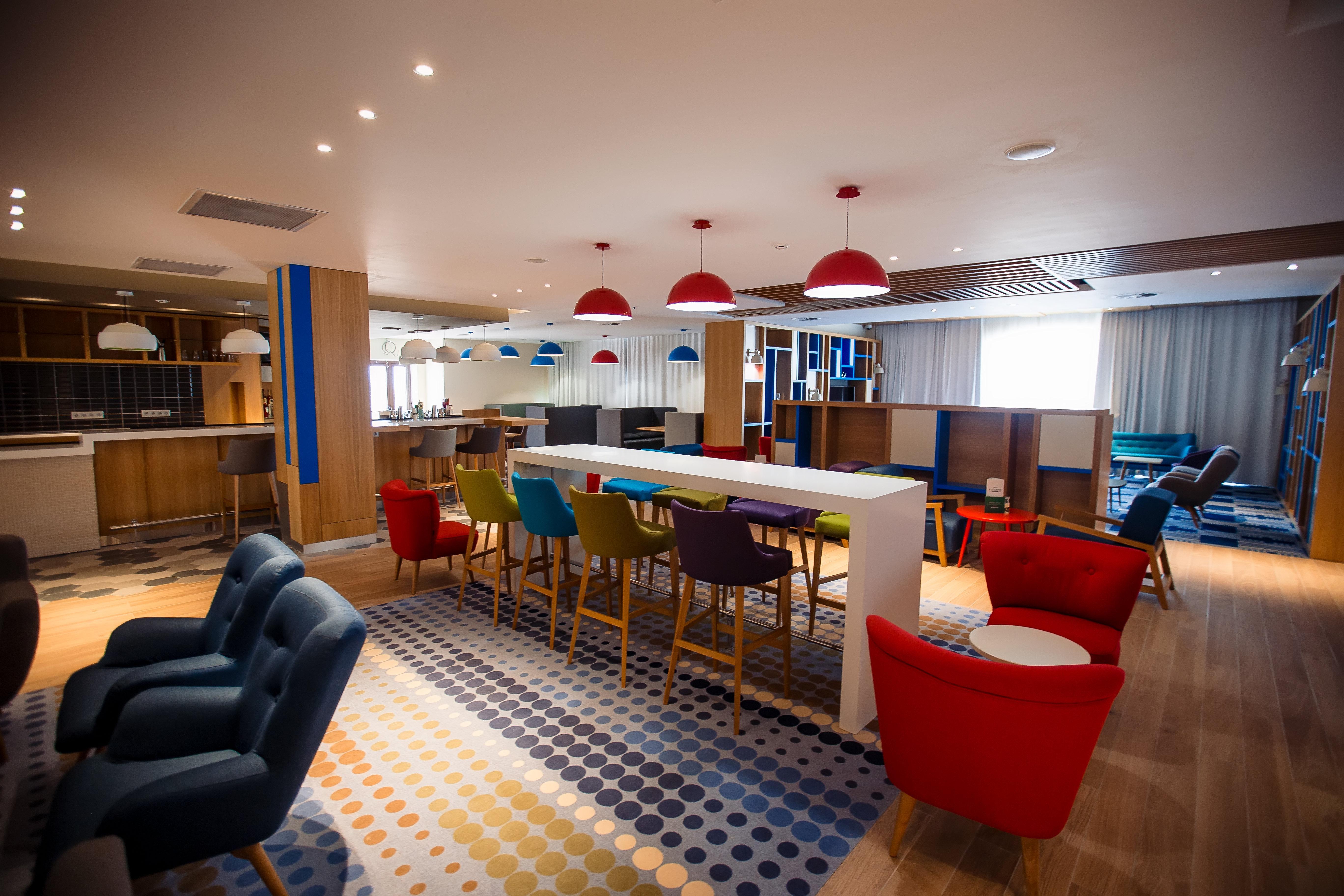Holiday Inn - Aktau - Seaside By Ihg Екстер'єр фото