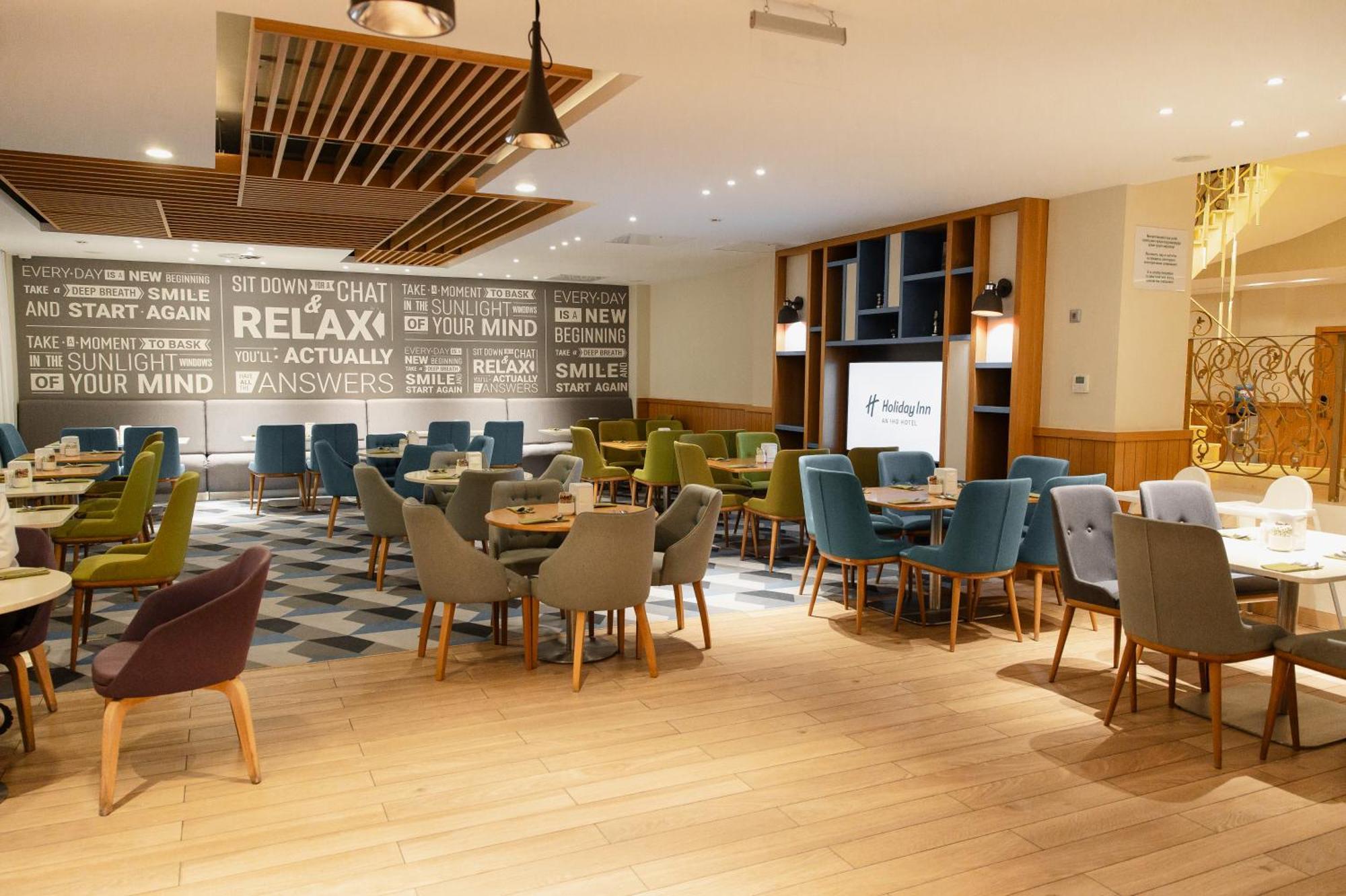 Holiday Inn - Aktau - Seaside By Ihg Екстер'єр фото