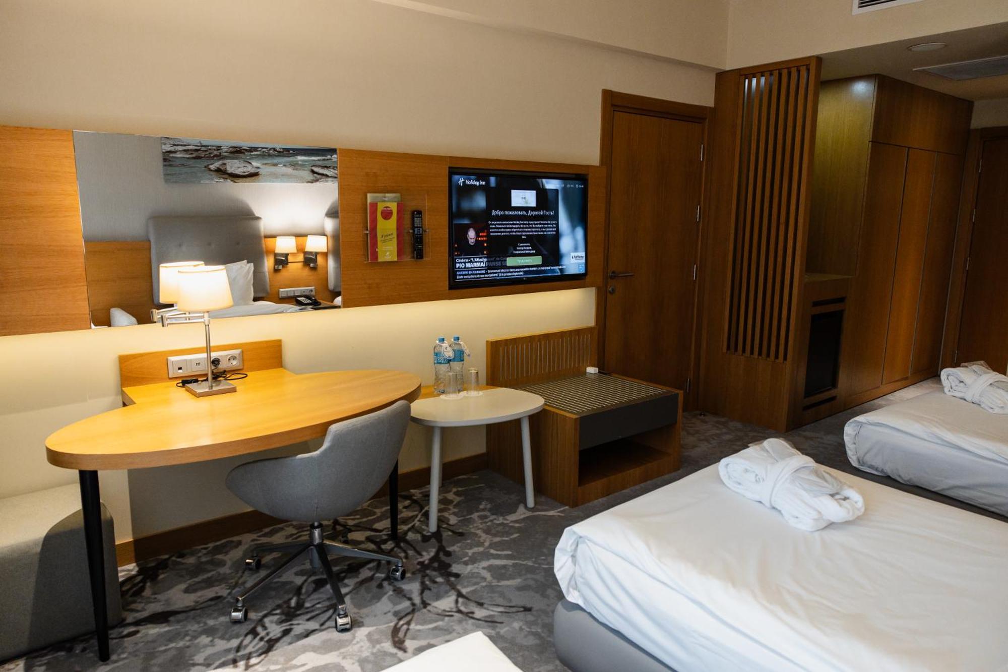 Holiday Inn - Aktau - Seaside By Ihg Екстер'єр фото