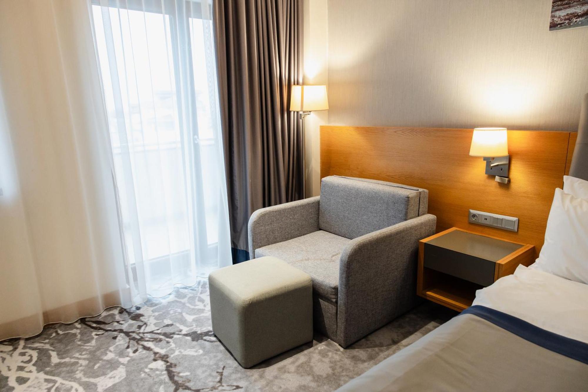 Holiday Inn - Aktau - Seaside By Ihg Екстер'єр фото